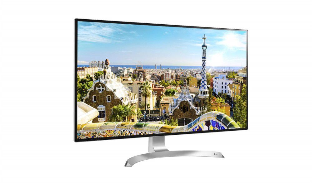Monitor 32  4K 3840x2160 IPS HDR LG 32UD99-W HDMI DP USB-C Pivot fotó, illusztráció : 32UD99-W