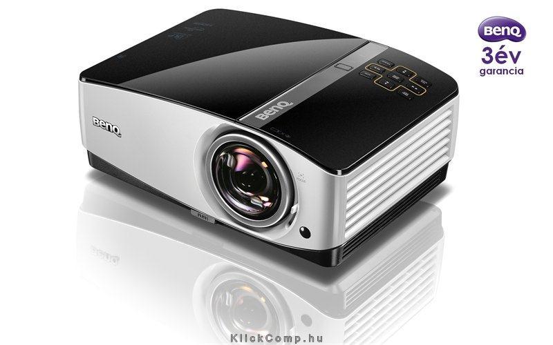 MX822ST ShortThrow XGA projektor DLP; 3D, 3500 AL, 13000:1, 4000hSmarEco, 0.61: fotó, illusztráció : 9H.J8D77.34E