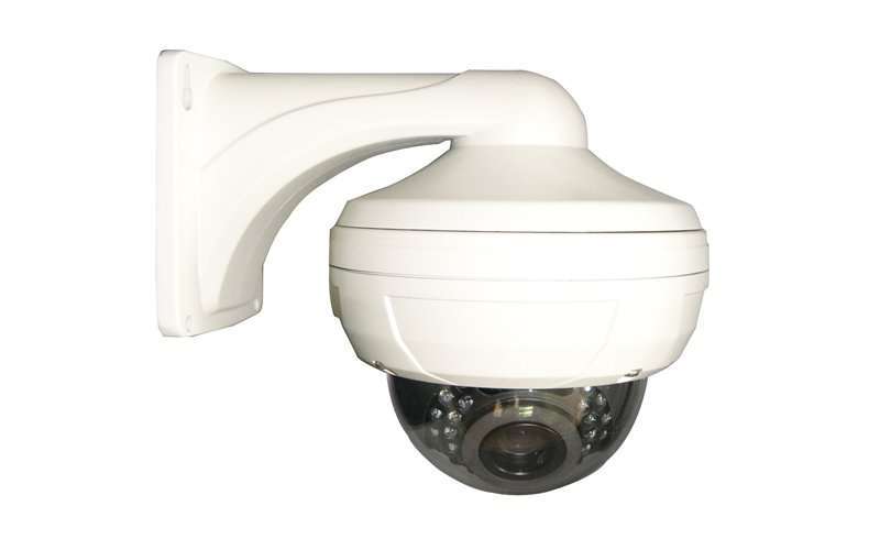 Dome kamera analóg, kültéri, 700TVL, 2.8-12mm, WDR, IR, Vandalproof, IP65 2 év fotó, illusztráció : ADV25R70