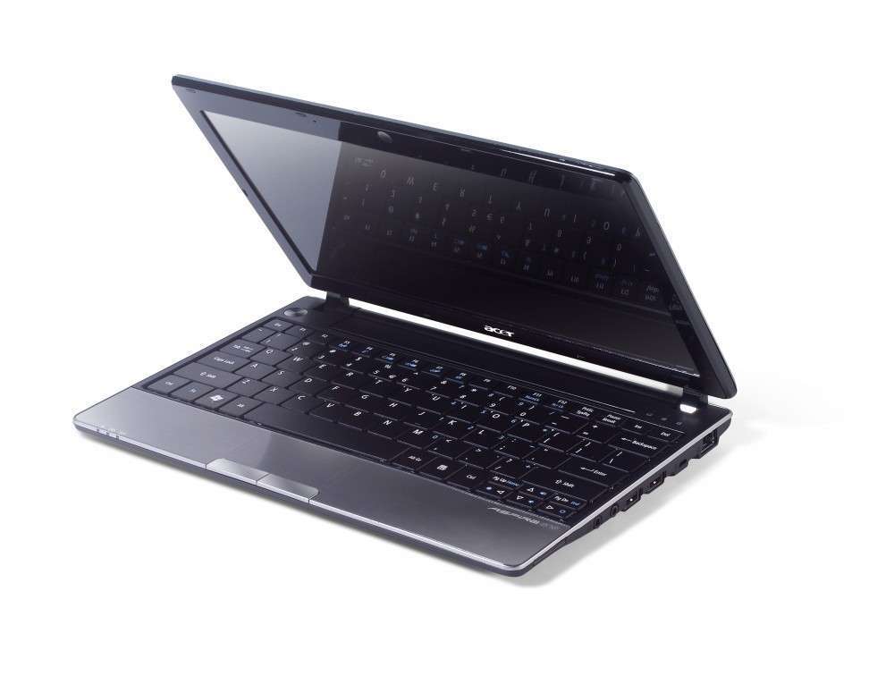 Acer One 753 fekete netbook 11.6  Cel. U3400B 1.06GHz 2GB 320GB W7HP PNR 1 év g fotó, illusztráció : AO753-U342G32BCK