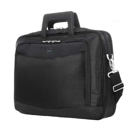 16  Laptop táska Dell Professional Business Carry Case fotó, illusztráció : CASENYLONPRO16B