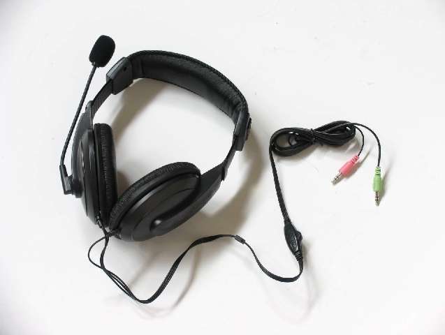 Fejhallgató + mikrofon CoolSound mikrofonos fejhallgató prof. (1 év ga - Már ne fotó, illusztráció : CH860B