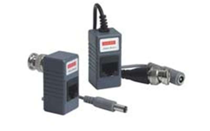 BNC+DC táp UTP átalakító videojelekhez, 2db/csomag fotó, illusztráció : EN-213