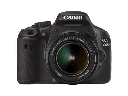 Canon EOS 550D váz + EF-S 18-55 IS fotó, illusztráció : EOS550D1855