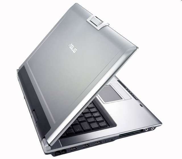 ASUS F5RL-AP455 Notebook 15.4  WXGA,Color Shine Core2 Duo T5850 2.16GHz ASUS la fotó, illusztráció : F5RLAP455