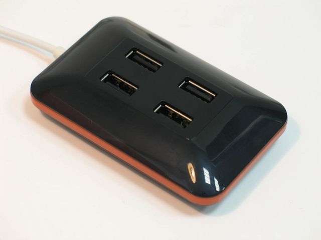 4 portos USB HUB felső csatlakozós fotó, illusztráció : HUB1127