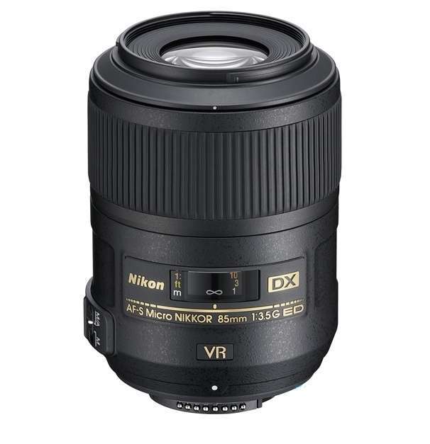 Nikon 85mm f/3.5G AF-S DX Micro NIKKOR ED VR alapobjektív fotó, illusztráció : JAA637DA