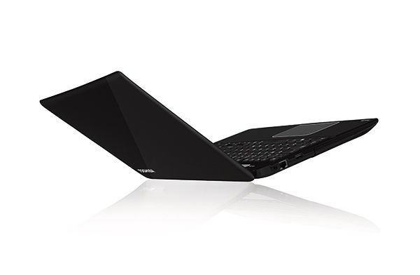 Toshiba Satellite 15,6  laptop , i7-4700 MQ, 8GB, 750GB, GT740M 2GB, Windows 8. fotó, illusztráció : L50-A-19N