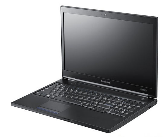 15,6  Fekete notebook LEDHD, i3-2350M, 4GB, 500GB, W7PROF 64bit, BT3, CAM, 6C48 fotó, illusztráció : NP200B5B-A01HU
