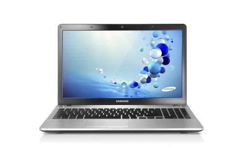 Notebook Dual Core 2117U, 4GB, 500GB, WIN8, Sleek Silver fotó, illusztráció : NP270E5E-K01HU