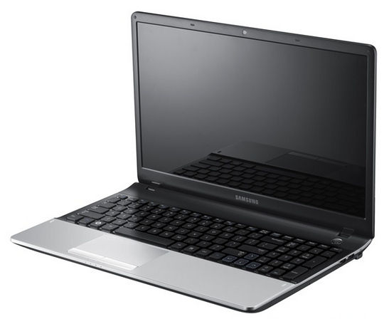 notebook, Core I5, 6GB, 1TB, Geforce 1GB, Win7, ezüst fotó, illusztráció : NP300E5C-S01HU