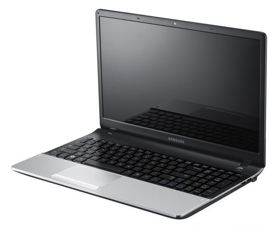 notebook, Core I5, 4GB, 750GB, Geforce 1GB, Win7, ezüst fotó, illusztráció : NP300E5C-S02HU