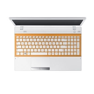 15,6  Narancs notebook LED HD, I3 2310M, 3GB, 320GB, GEF 520MX 512MB, W7HP, WLA fotó, illusztráció : NP300V5A-S03HU