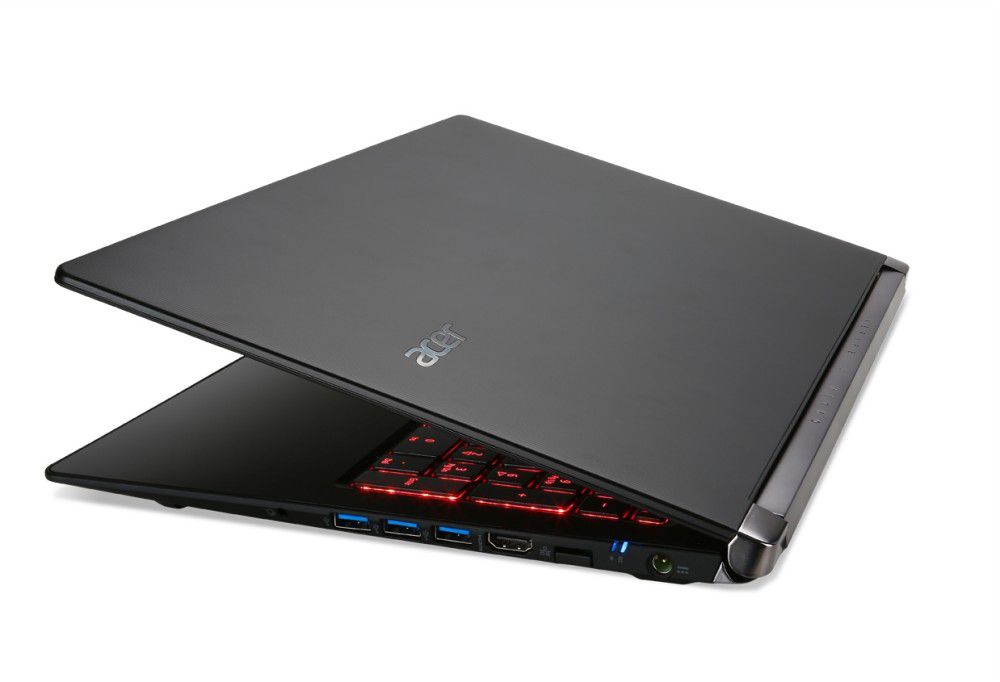Acer Aspire Nitro 17.3  Laptop FHD IPS i5-4210H 8GB 1TB GTX950-4GB  + Intel HD fotó, illusztráció : NX.MUSEU.004