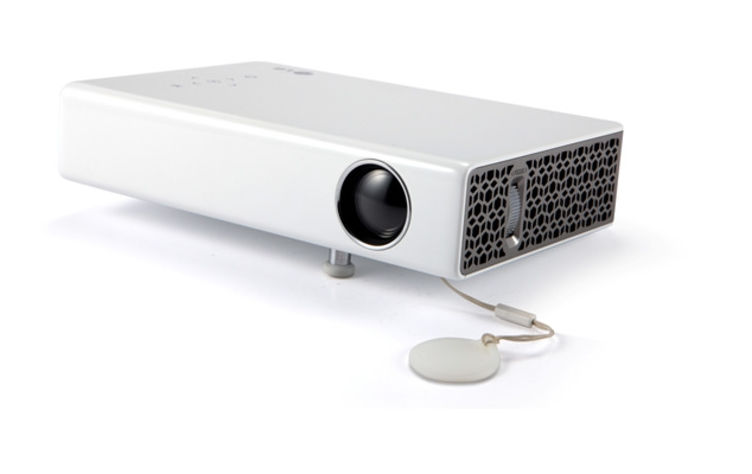 Projektor WXGA LED DLP; 1280x800; 500ANSI; 15000:1; 40 @1.3m; HDMI; USB; D-Sub; fotó, illusztráció : PB60G