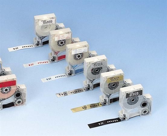 Feliratozógép szalag, tartós poliészter 12 mm x 5,5 m,  D1 , fehér-fekete fotó, illusztráció : S0718060