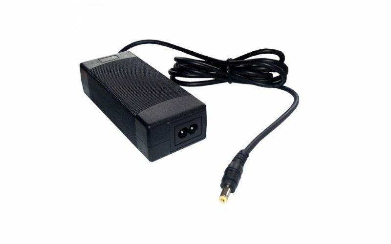 Kamera tápegység (7907C)12VDC 5A - Már nem forgalmazott termék fotó, illusztráció : TAP12V5A