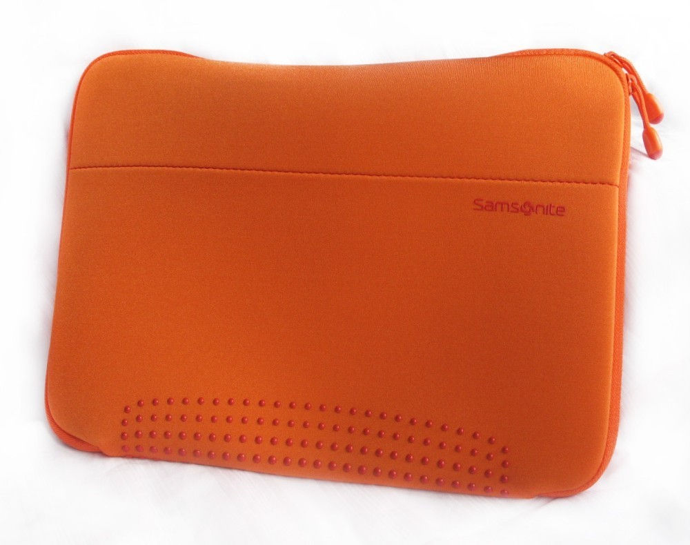 10.2  Sleeve Netbook mandarin narancssárga Samsonite Aramon2 fotó, illusztráció : V51-096-011