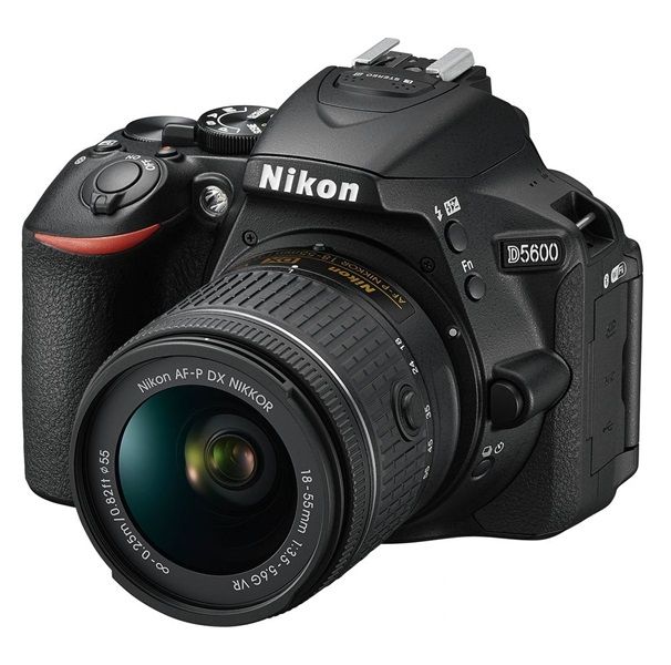 Nikon D5600 + AF-P DX 18-55 VR kit fekete digitális tükörreflexes fényképezőgép fotó, illusztráció : VBA500K001