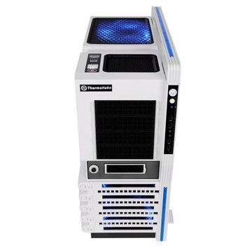 LEVEL 10 GT Snow Edition ablakos fekete-fehér ház fotó, illusztráció : VN10006W2N