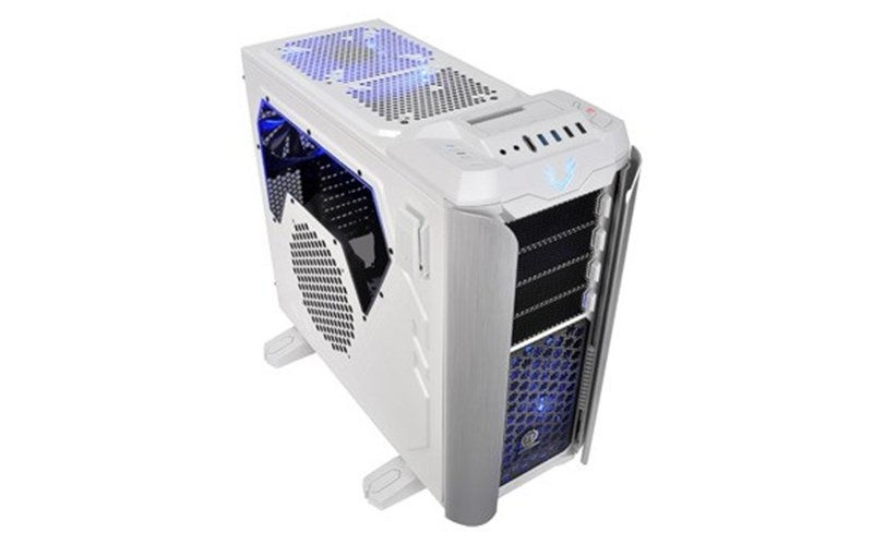 ARMOR REVO Snow Edition ablakos fekete-fehér ház fotó, illusztráció : VO200M6W2N