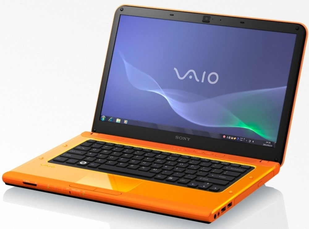 SONY VAIO CA3 orange style notebook laptop + orange bluetooth egér PNR 2 év fotó, illusztráció : VPCCA3S1DS20