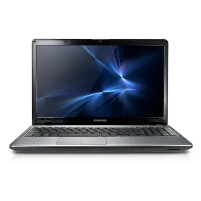 15,6" notebook i3-3110M 4GB 750GB HD7670 DVD í