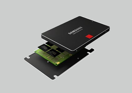 SSD tároló